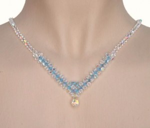 Collier Mariage cristal bleu et irisé