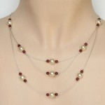 Collier mariage ivoire et bordeaux