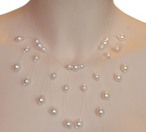 Collier mariage blanc