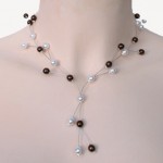 collier mariage blanc et chocolat