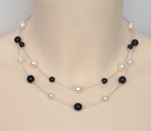 Collier_mariage_perles blanc_cassé_et_noir