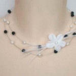 Collier_mariage_fleur_noir_et_blanc