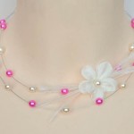 Collier_mariage_ivoire_et_fuchsia