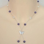 Collier_mariage_violet_et_blanc_+_papillon