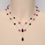 Collier_mariage_noir_et_fuchsia