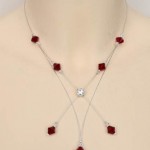 Collier_mariage_crista_rouge_foncé_et_strass