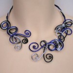 collier_aluminium_noir_bleu_argent