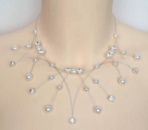 Collier_mariage_blanc_et_strass