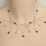 Collier_mariage_en_ivoire_et_bleu_marine