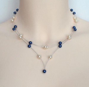 Collier_mariage_en_ivoire_et_bleu