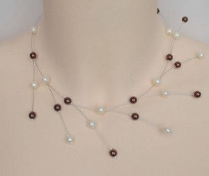 Collier_mariage_ivoire_clair_chocolat