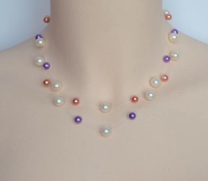Collier_ivoire_clair,_orange_et_violet