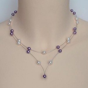 Collier_mariage_blanc_et_parme_violet