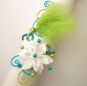 Bracelet mariage personnalisé turquoise anis blanc