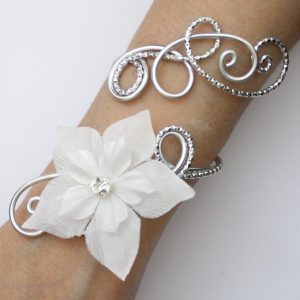 Bracelet mariage argent et fleur blanche