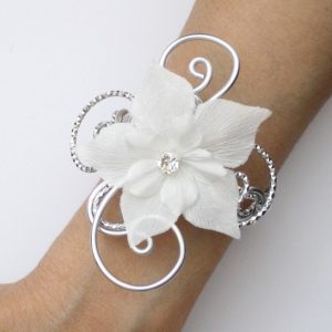 Bracelet mariage argent et fleur blanche